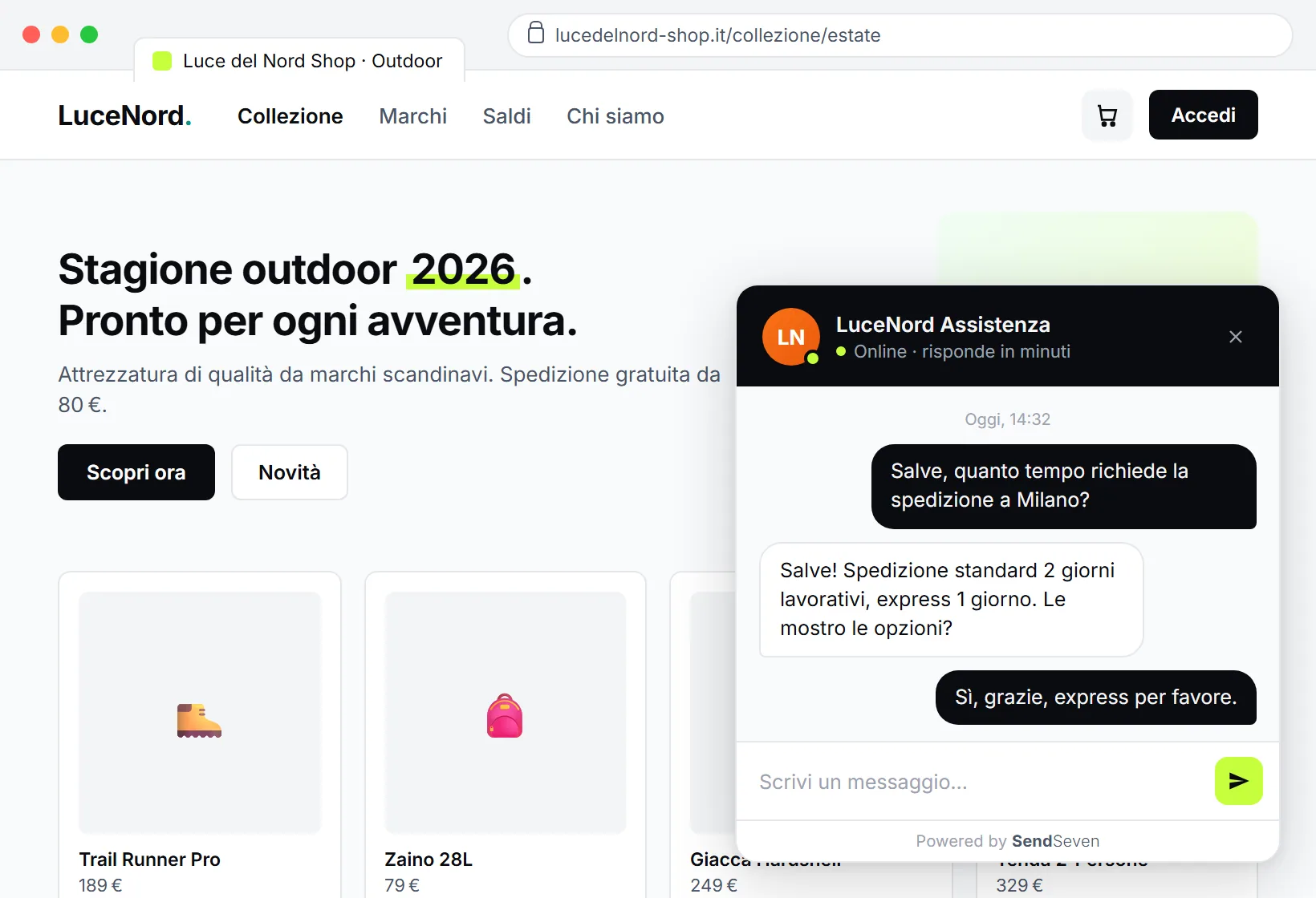 Widget Live Chat di SendSeven su un sito aziendale: bolla di chat in basso a destra e finestra di chat aperta con messaggio di benvenuto